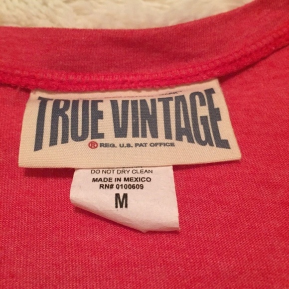 TRUE VINTAGE Coca Cola The Real Thing Coke Boxy - Picture 3 of 4